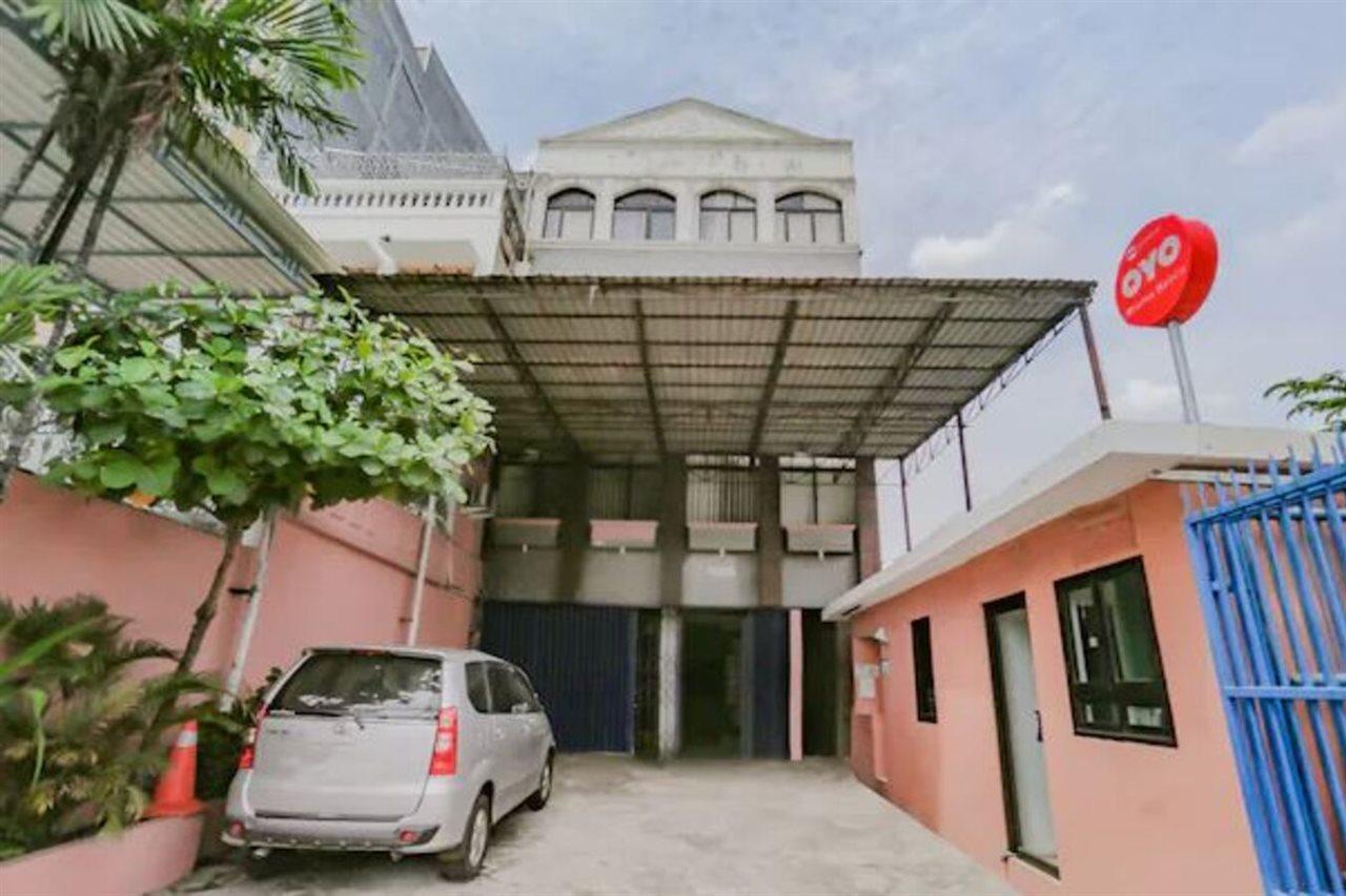 Reddoorz Syariah Near Stasiun Karet Hotel Jakarta Bagian luar foto
