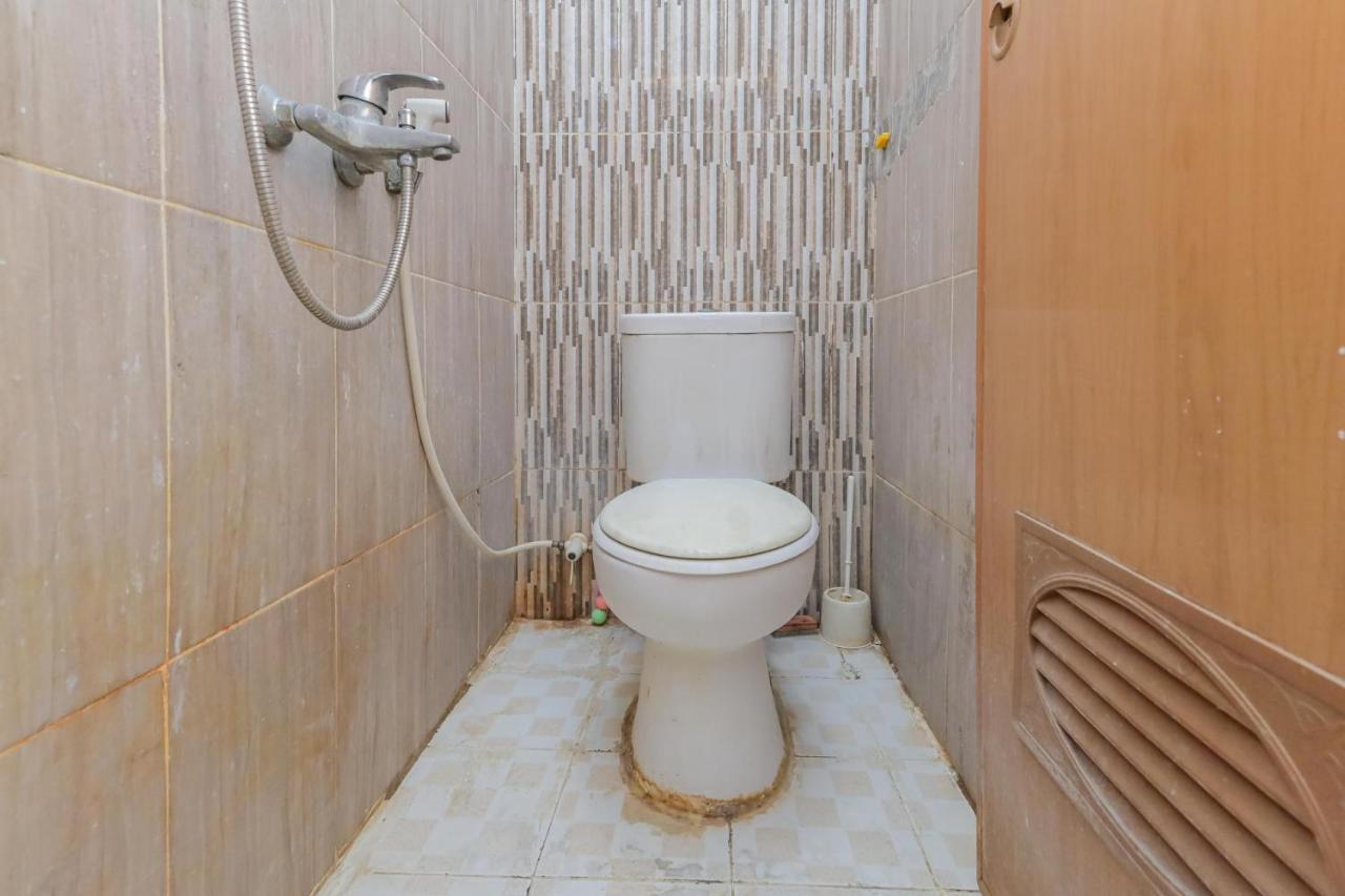 Reddoorz Syariah Near Stasiun Karet Hotel Jakarta Bagian luar foto