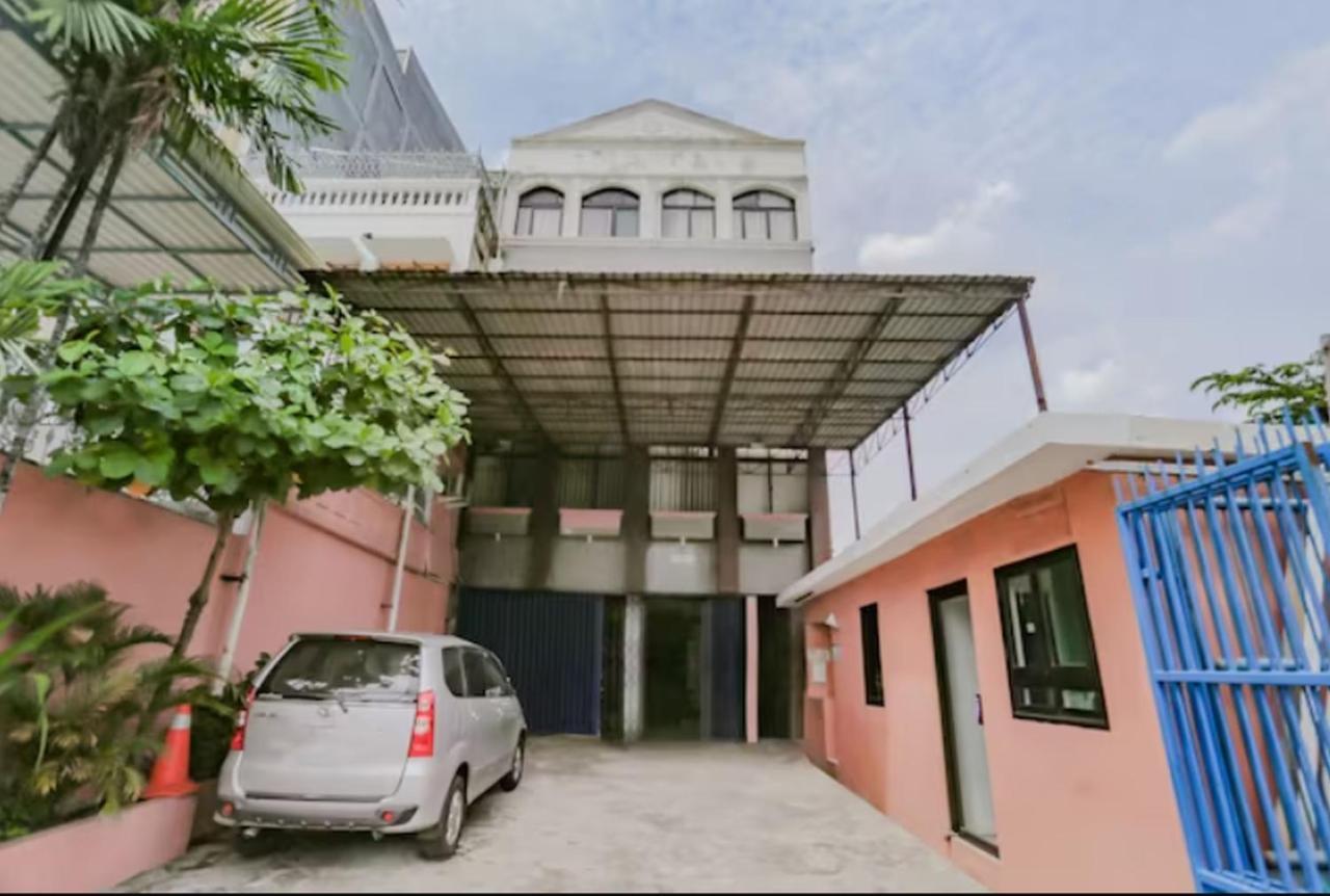 Reddoorz Syariah Near Stasiun Karet Hotel Jakarta Bagian luar foto